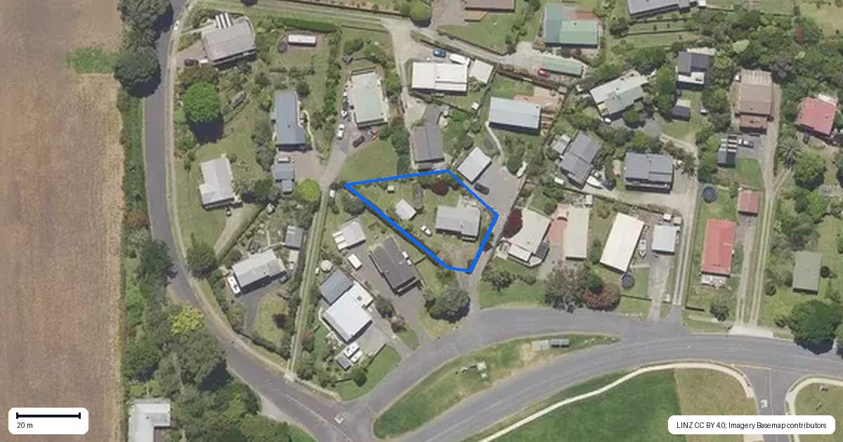 Property context map for 136 Athenree Road, Athenree, Waihi Beach
