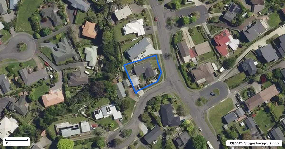 Property context map for 8 Aquarius Drive, Kawaha Point, Rotorua