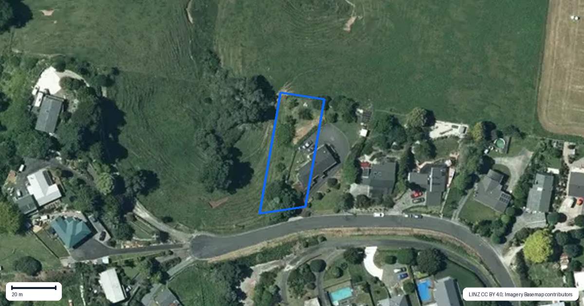Property context map for 14 Long View Crescent, Otorohanga