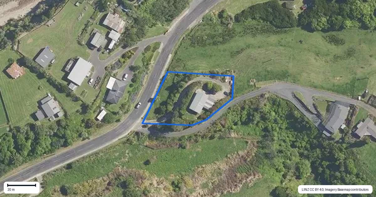 Property context map for 47 Town Point Road, Maketu