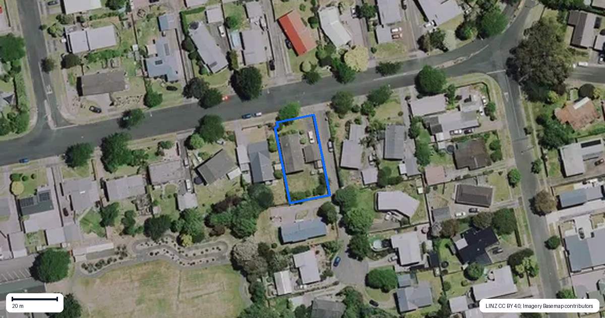 Property context map for 67 Pohutukawa Drive, Pukete, Hamilton