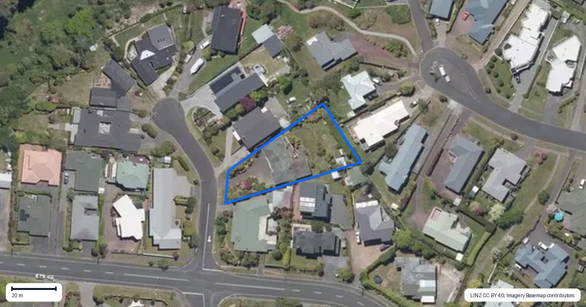 Property context map for 3 Wall Street, Waipahihi, Taupo