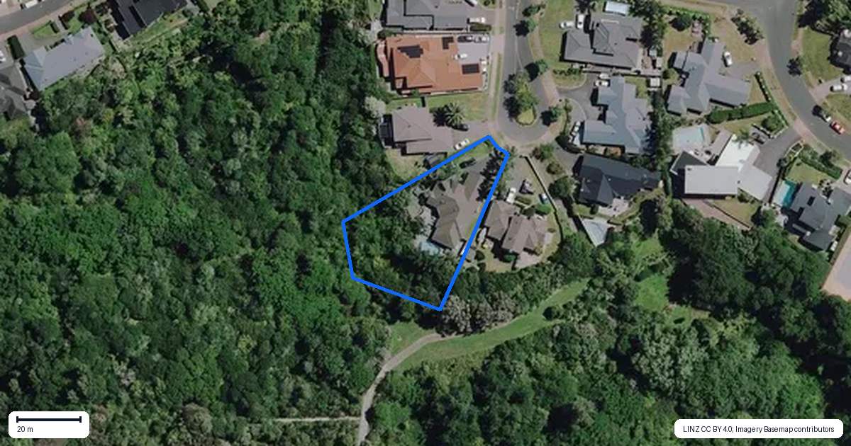 Property context map for 8 Takapu Place, Huntington, Hamilton