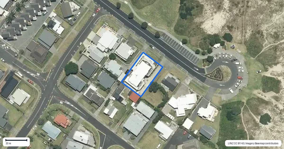 Property context map for 2/111 Hunt Road, Whangamata
