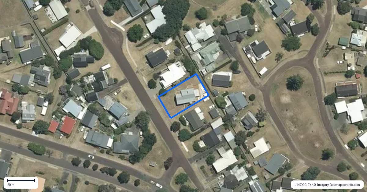 Property context map for 10 Blucher Reef, Pauanui