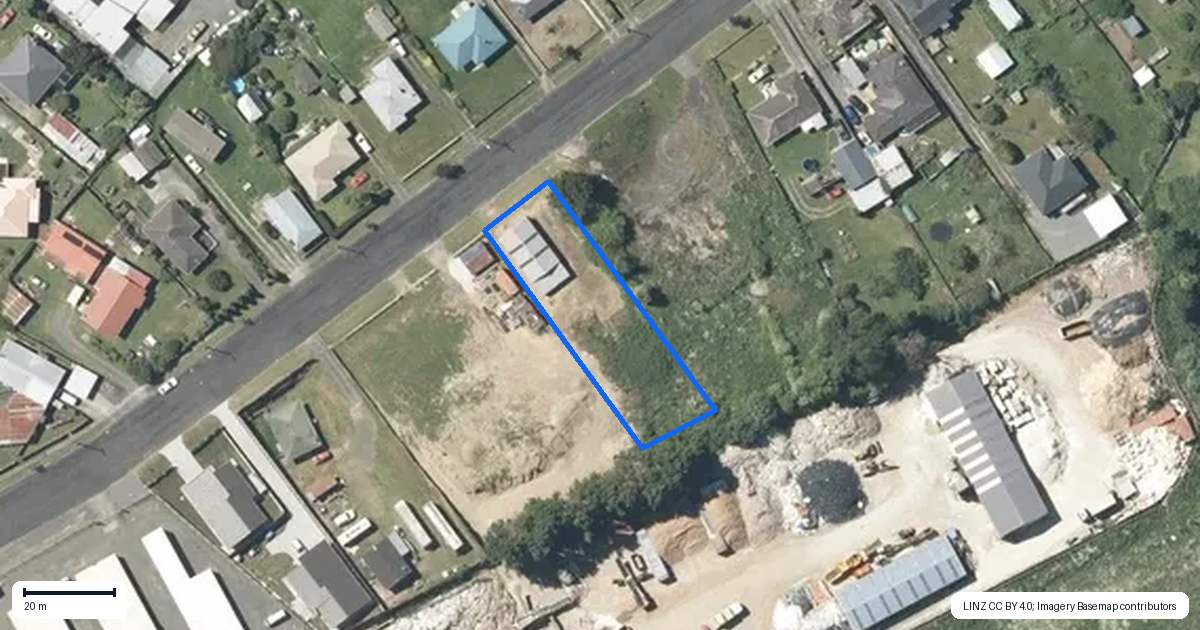 Property context map for 35 Neal Street, Putaruru