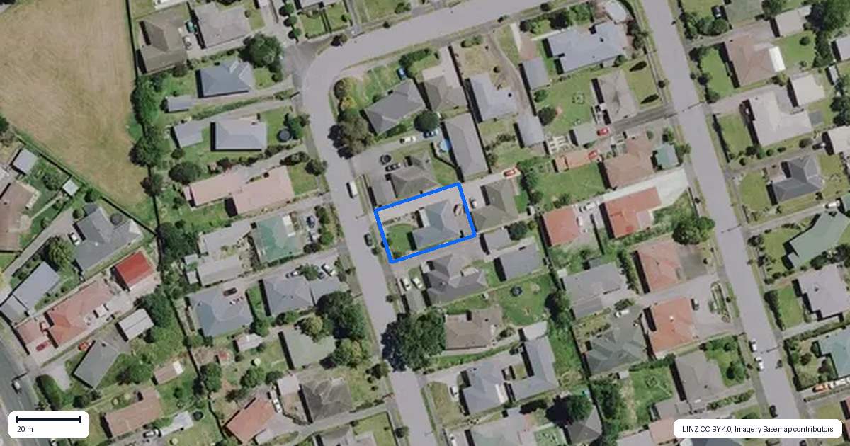 Property context map for 20 Fenwick Crescent, Hillcrest, Hamilton
