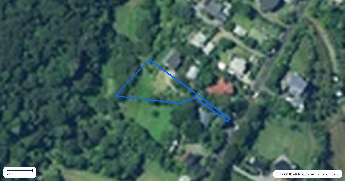 Property context map for 72A Upper Wainui Road, Raglan