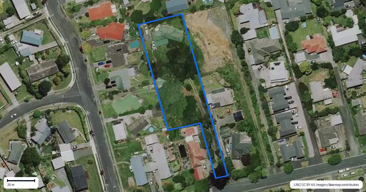 Property context map for 130 Mahoe Street, Melville, Hamilton
