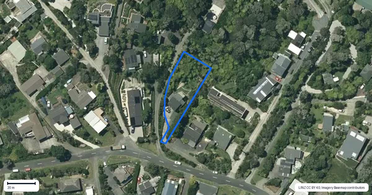 Property context map for 102B Greenslade Road, Raglan