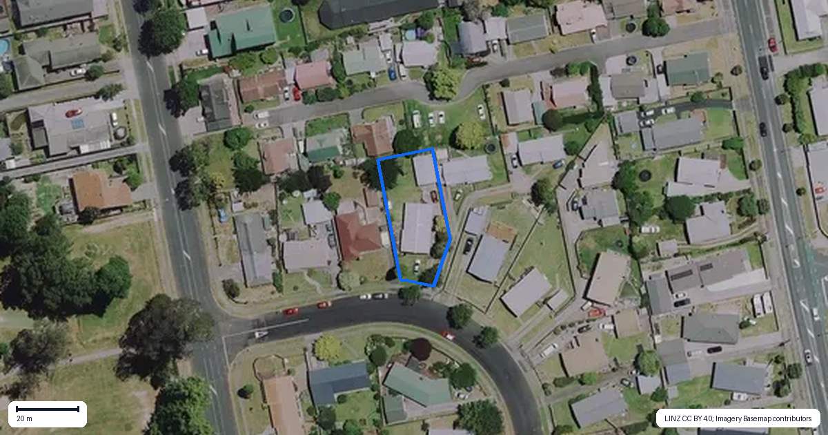Property context map for 44 Elmwood Crescent, Pukete, Hamilton