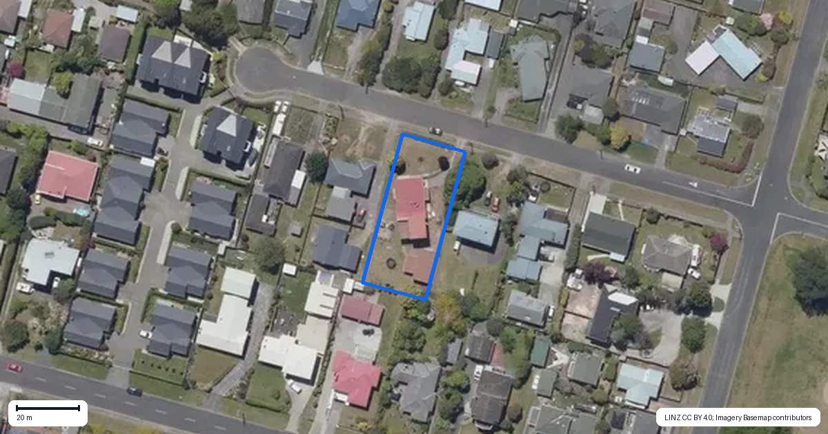Property context map for 11 Laughton Street, Taupo