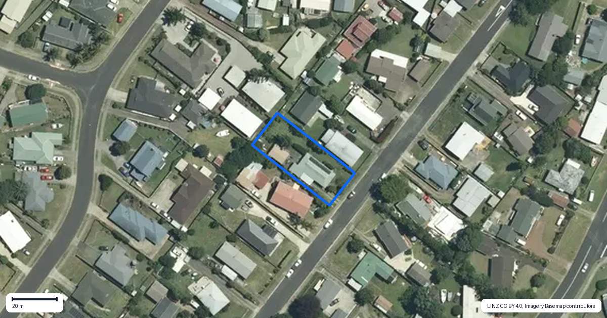 Property context map for 25 Nicholas Avenue, Whitianga