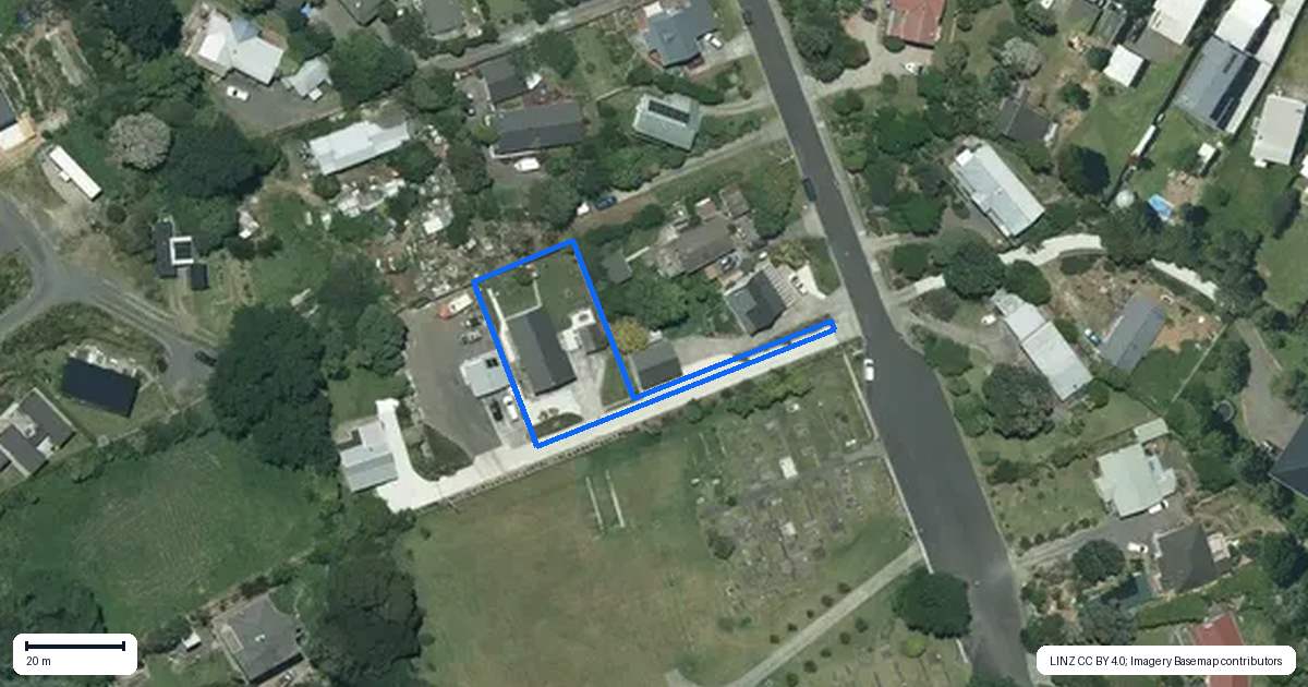 Property context map for 13B East Street, Raglan