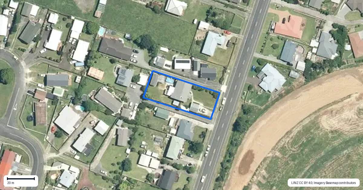 Property context map for 80 Thames Road, Paeroa