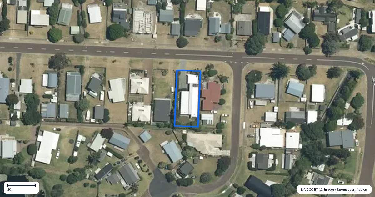 Property context map for 40 Pauanui Beach Road, Pauanui