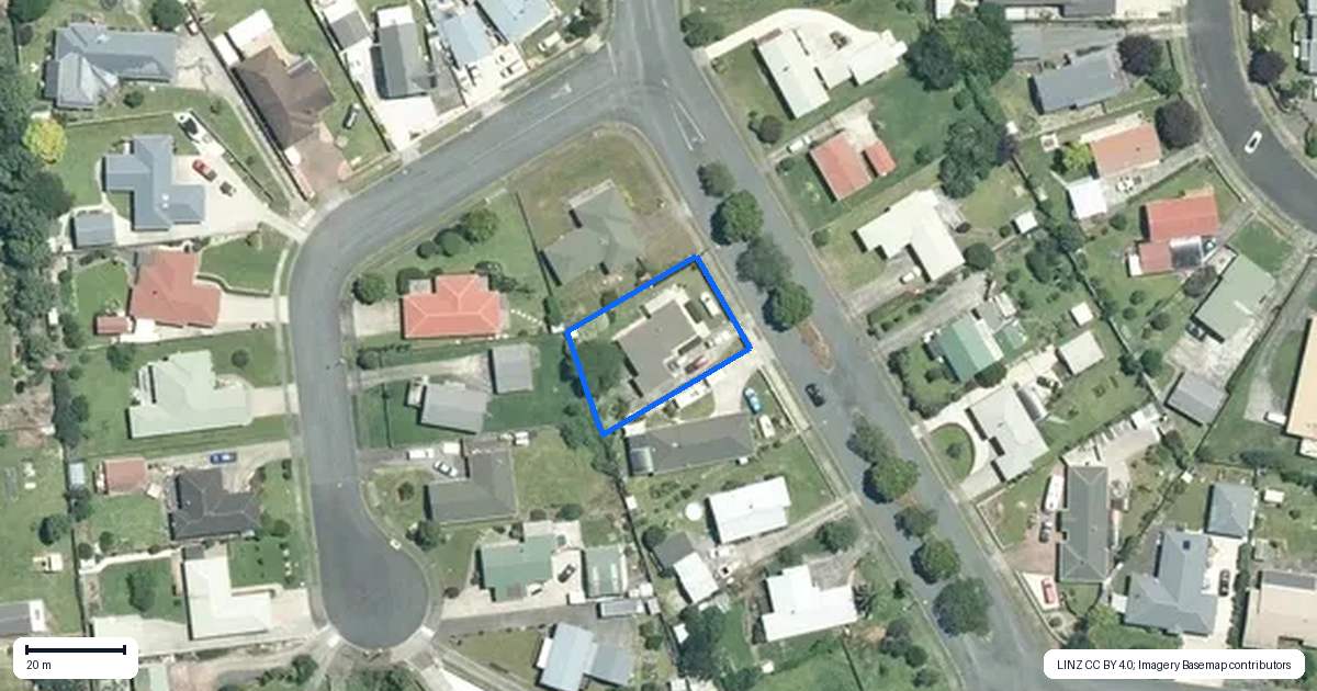 Property context map for 28 Darlington Street, Ngatea
