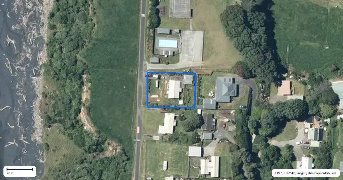 Property context map for 35 Aria Terrace, Mokau