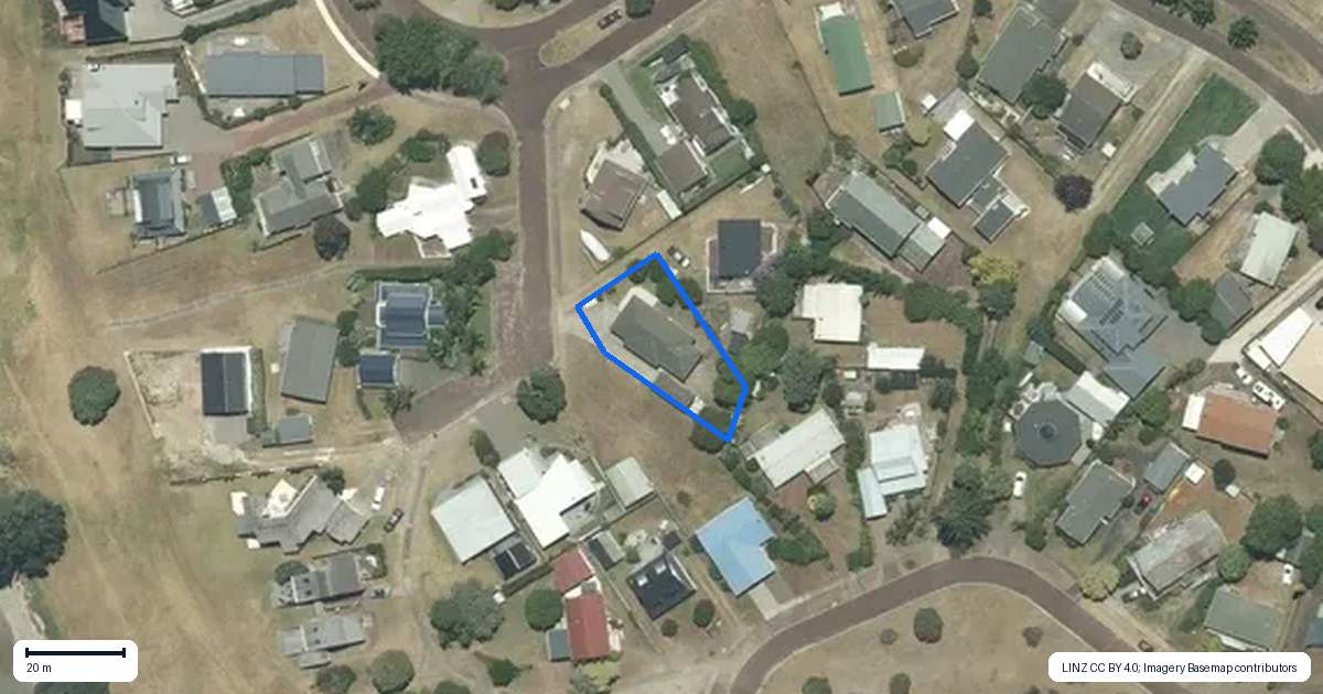 Property context map for 5 The Adit, Pauanui