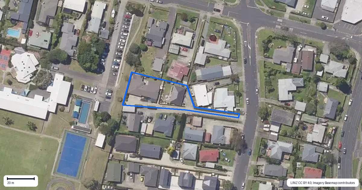 Property context map for 22 Queen Road, Bellevue, Tauranga