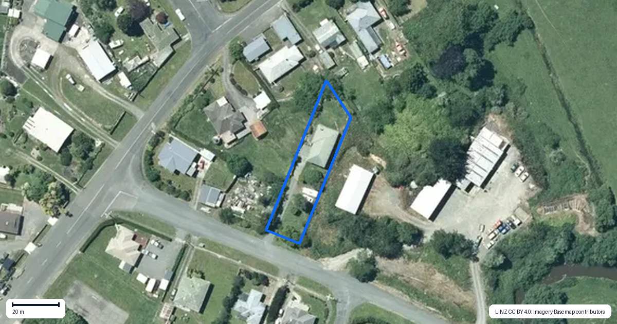 Property context map for 1 Huia Street, Piopio