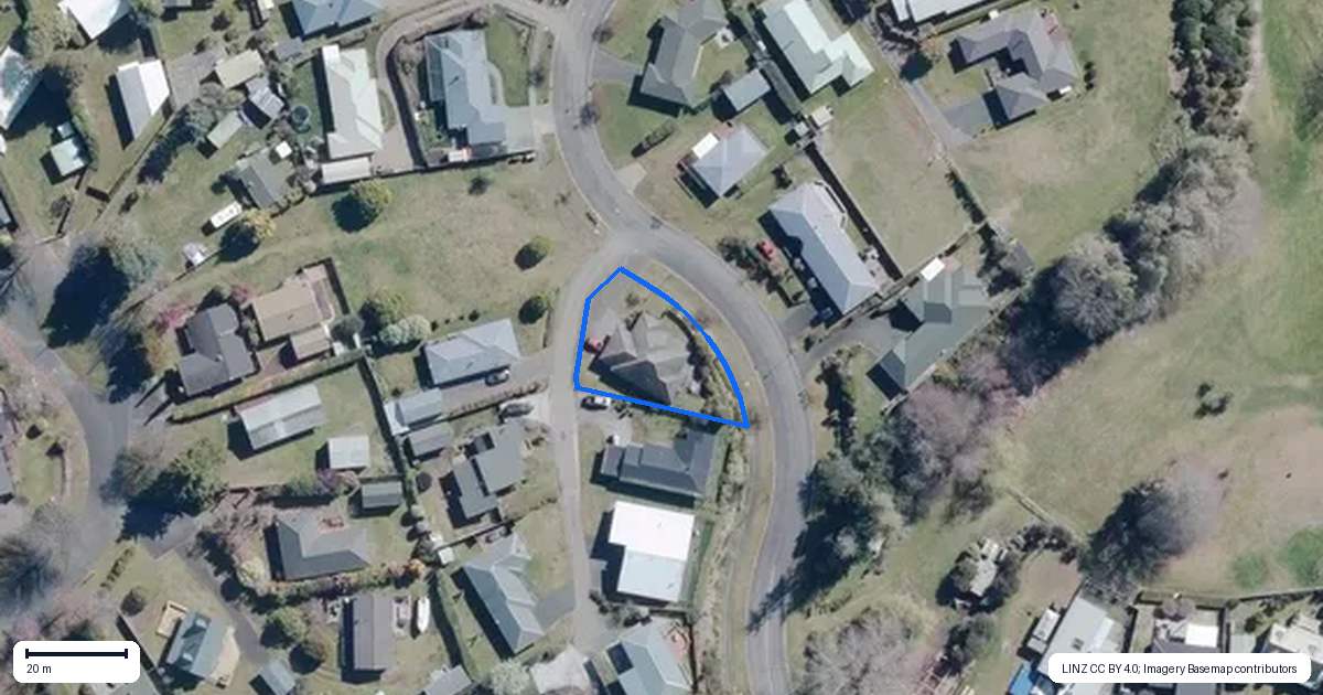Property context map for 4 Lakemere Way, Kinloch, Taupo