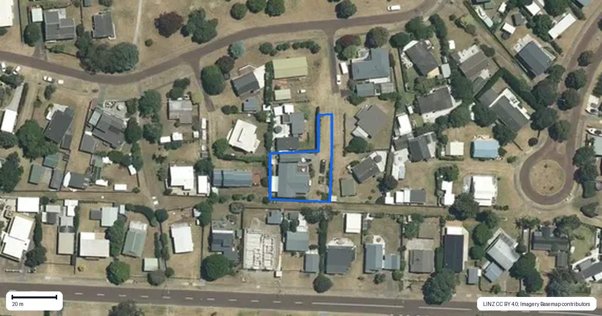 Property context map for 35 Beaumont Green, Pauanui