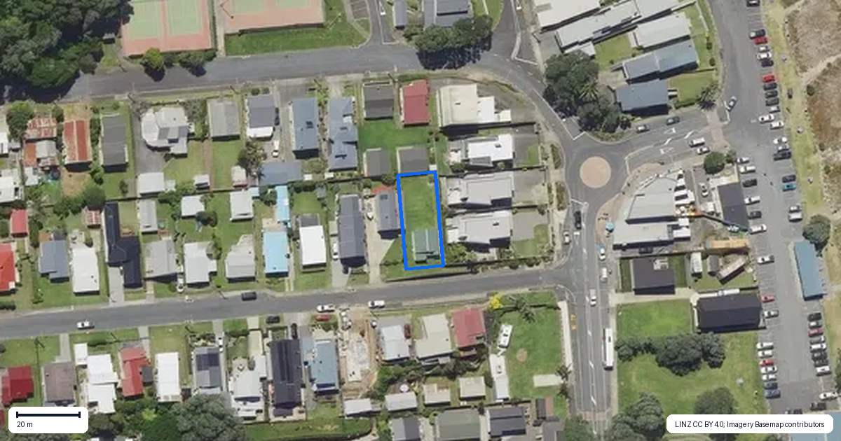 Property context map for 24 Pacific Road, Waihi Beach