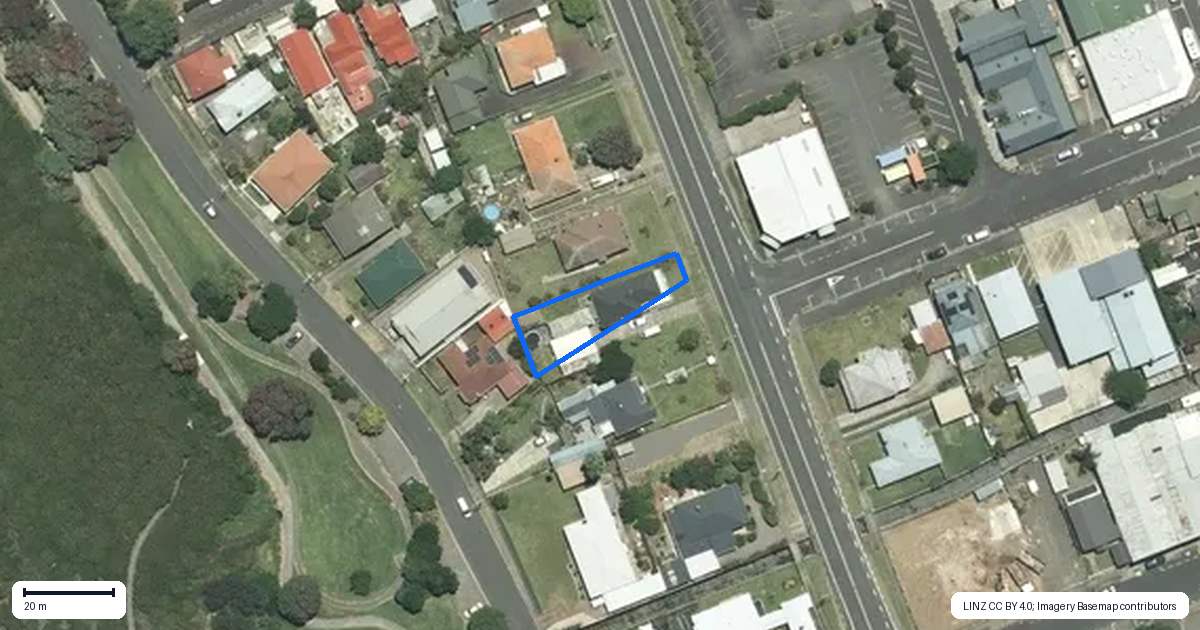 Property context map for 607 Queen Street, Thames