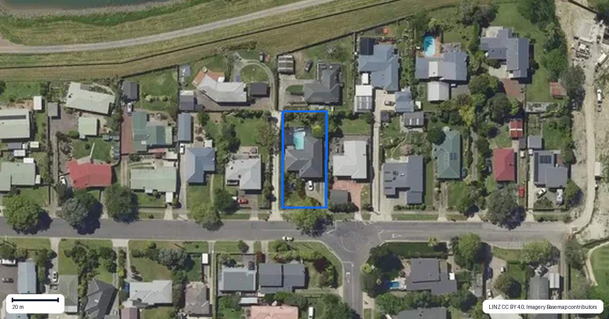 Property context map for 18 Henderson Street, Whakatane