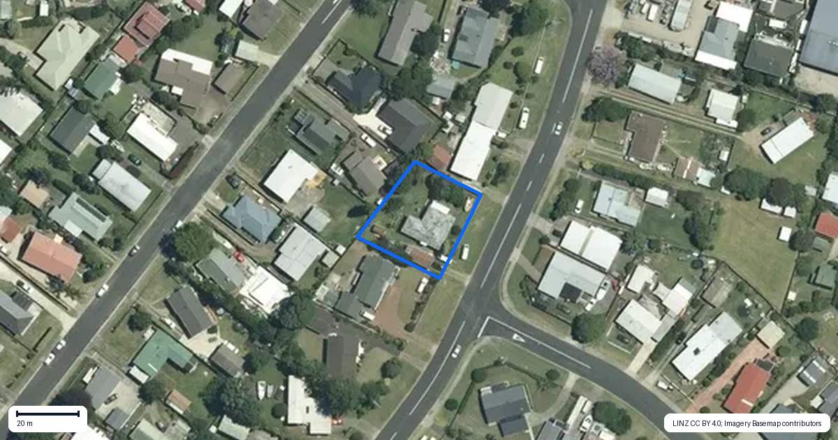 Property context map for 28 Cook Drive, Whitianga