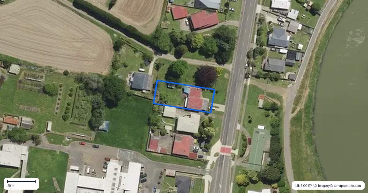 Property context map for 108 College Road, Edgecumbe