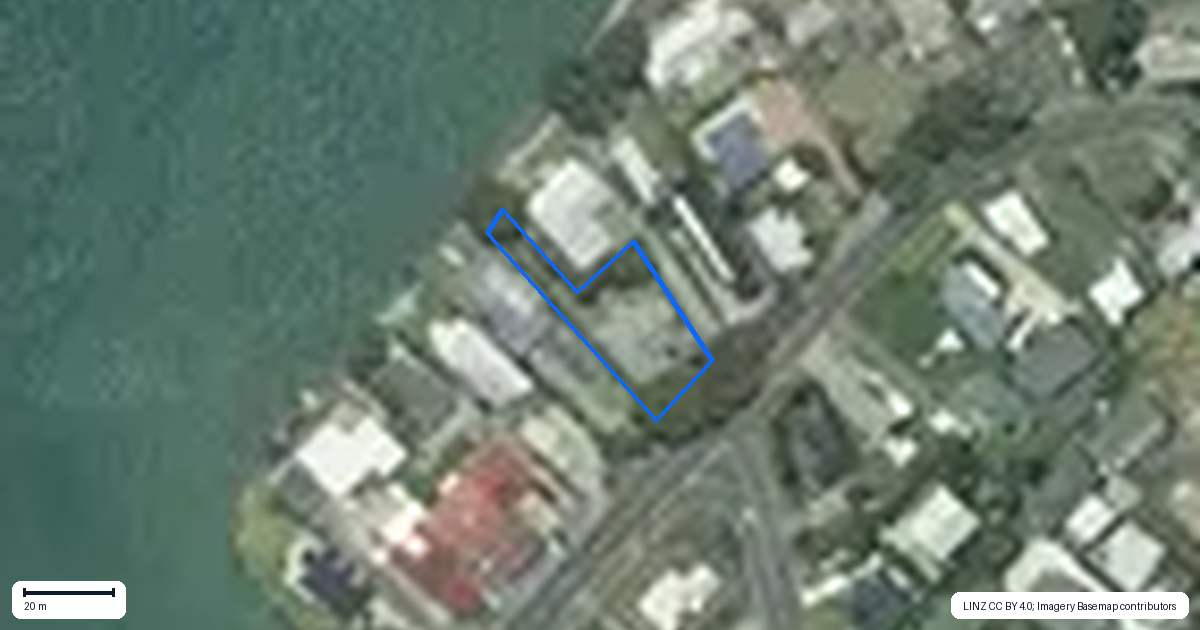 Property context map for 64 Wallis Street, Raglan