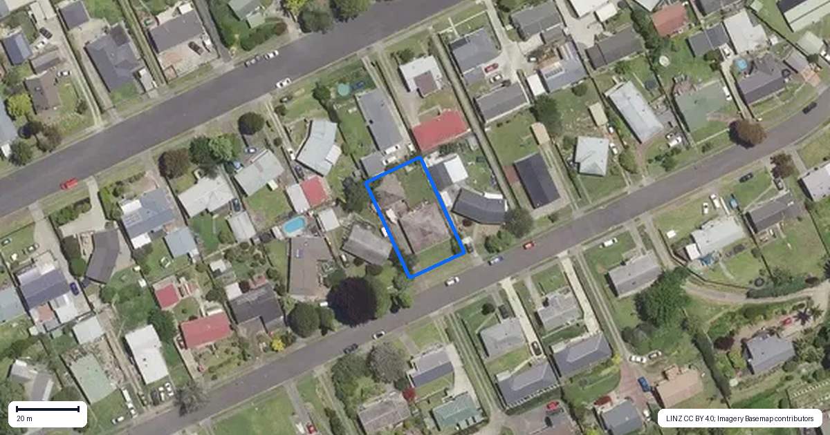 Property context map for 16 Dingadee Street, Welcome Bay, Tauranga