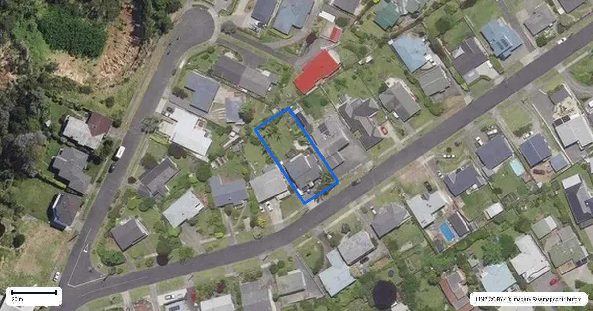 Property context map for 32 Vivian Drive, Omokoroa