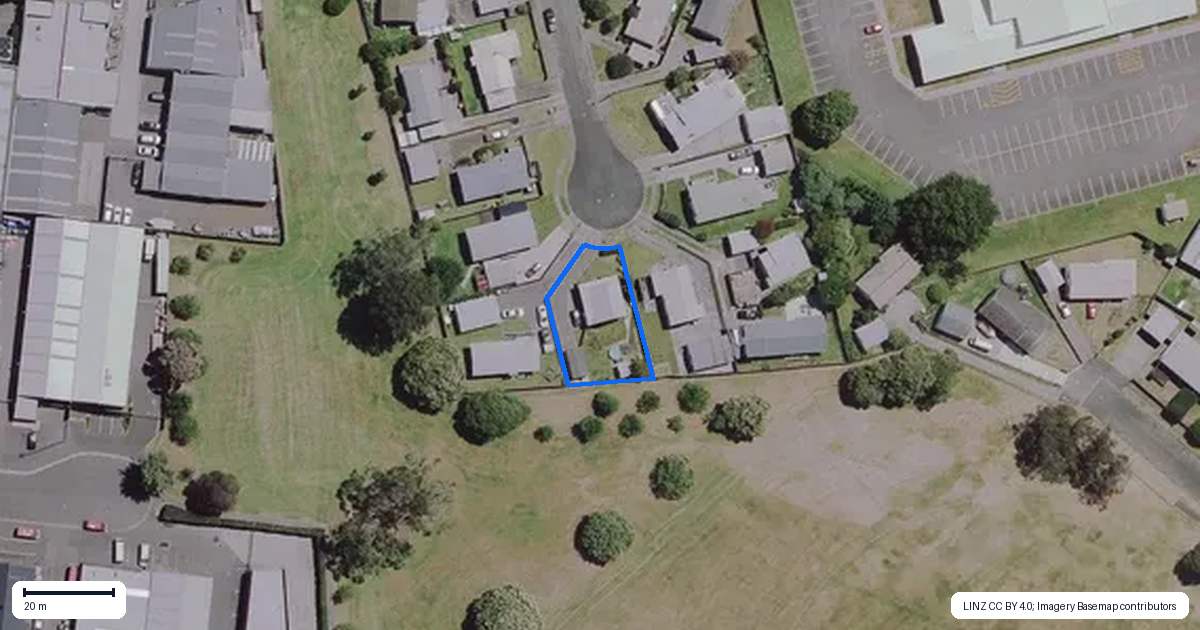 Property context map for 12 Beadle Place, St Andrews, Hamilton