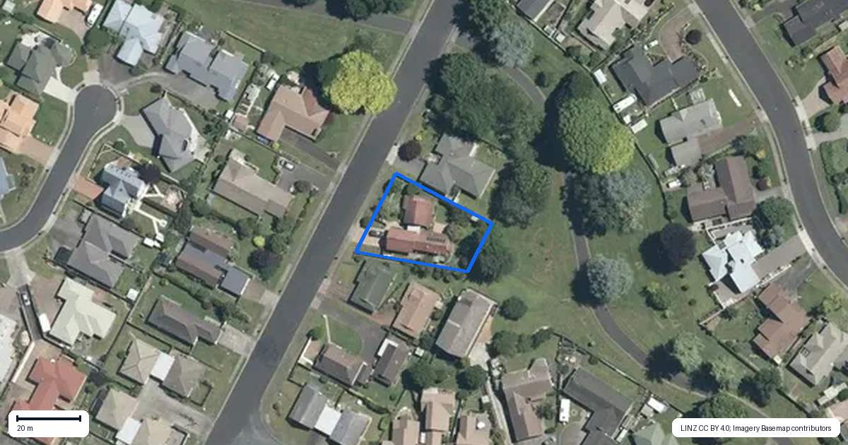 Property context map for 15 Weka Street, Matamata