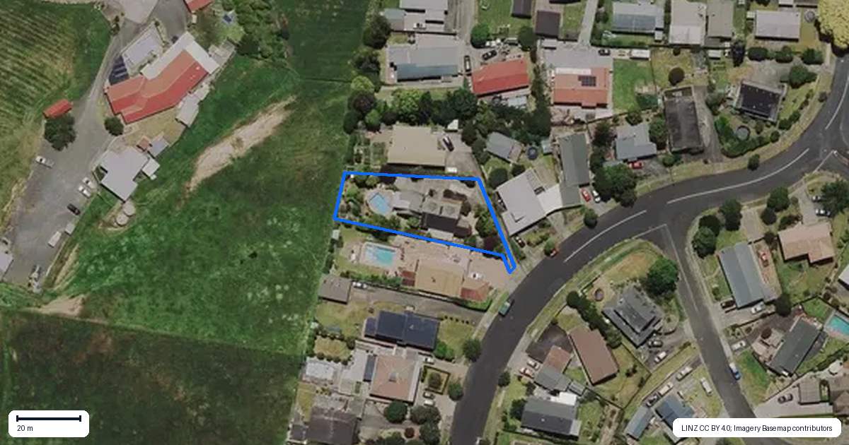 Property context map for 16 Melva Street, Dinsdale, Hamilton