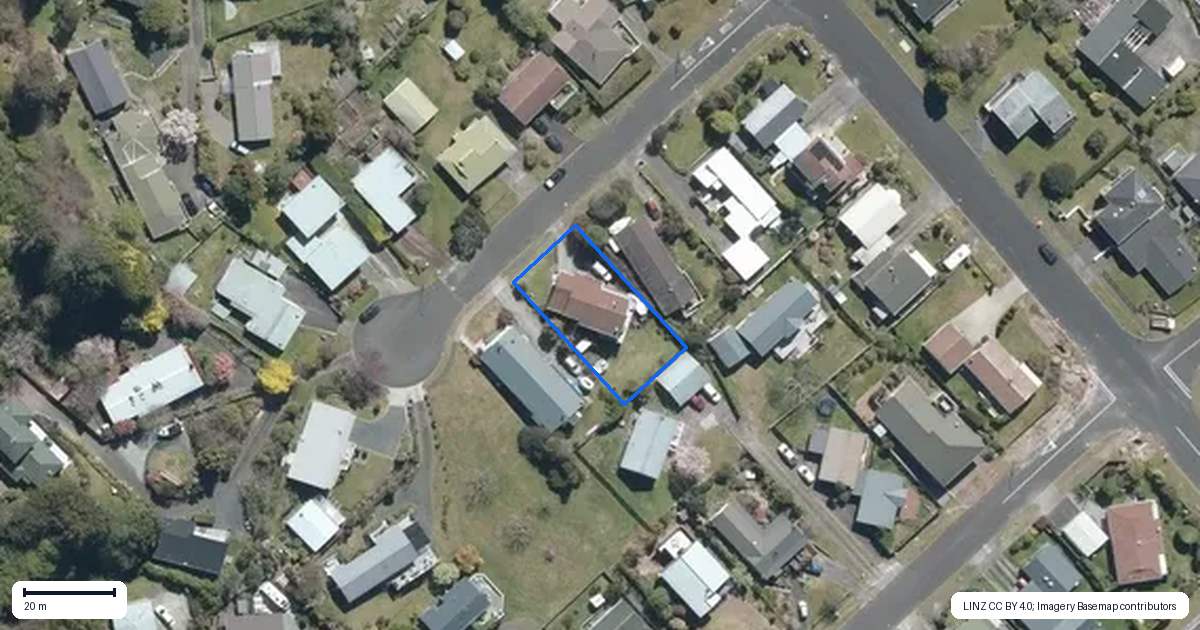Property context map for 7 Silich Street, Acacia Bay, Taupo
