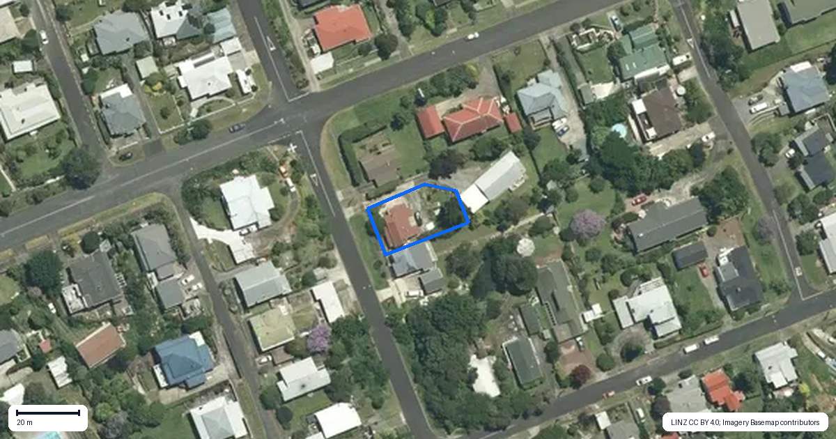 Property context map for 304 Sandes Street, Thames