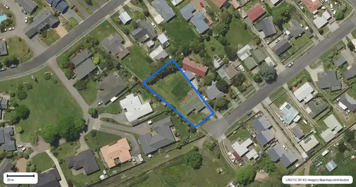 Property context map for 11 Farnworth Avenue, Holdens Bay, Rotorua