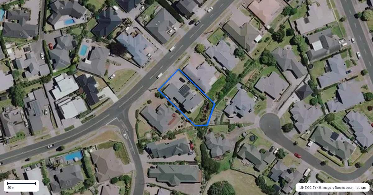 Property context map for 76 Rototuna Road, Rototuna, Hamilton