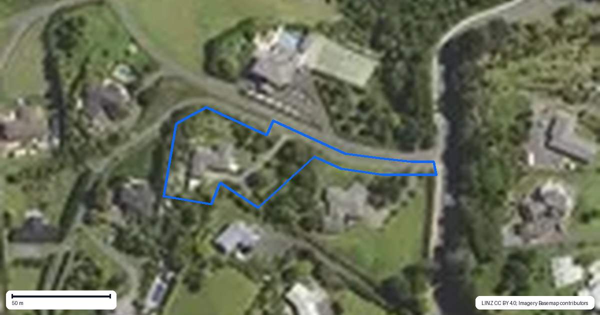 Property context map for 242B Minden Road, Minden
