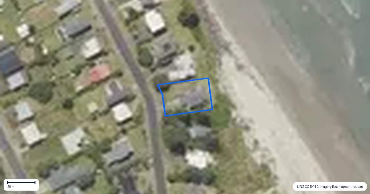 Property context map for 38 The Loop, Waihi Beach