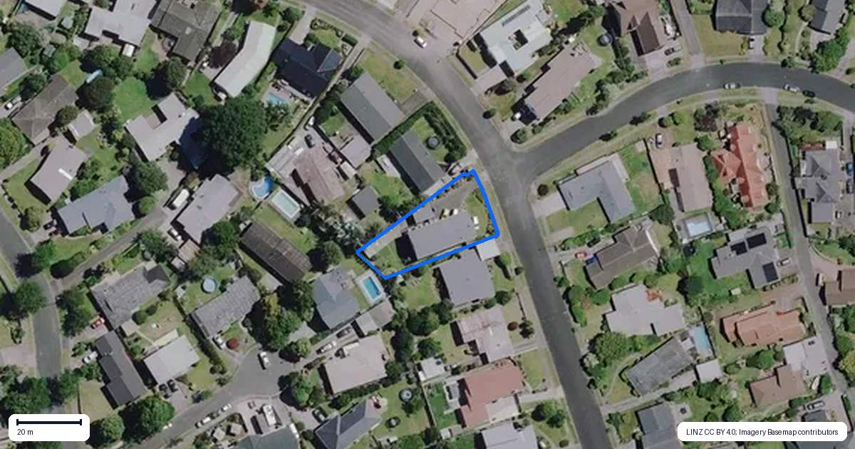 Property context map for 17 Bernard Street, Chedworth, Hamilton