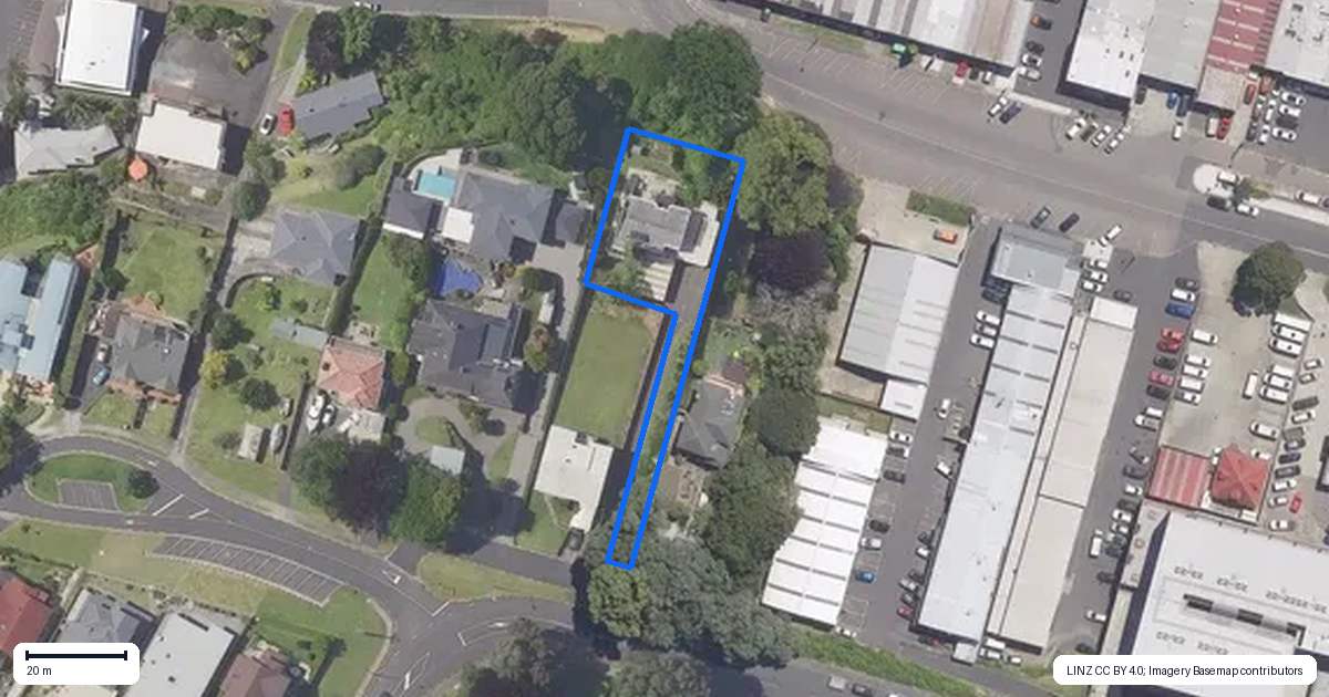 Property context map for 97 Fourth Avenue, Tauranga