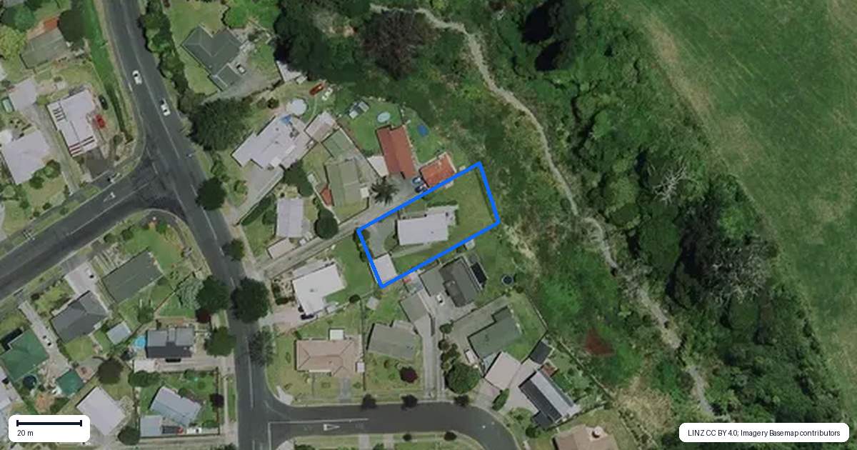 Property context map for 43 Waterford Road, Fitzroy, Hamilton