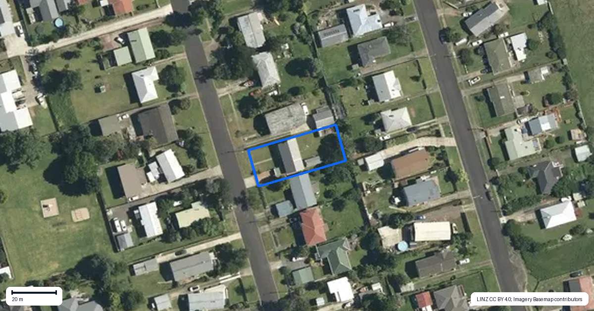 Property context map for 17 Carlton Street, Te Aroha