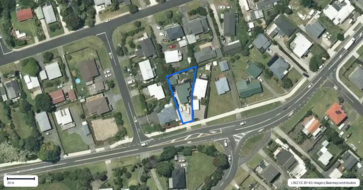 Property context map for 65A Wainui Road, Raglan