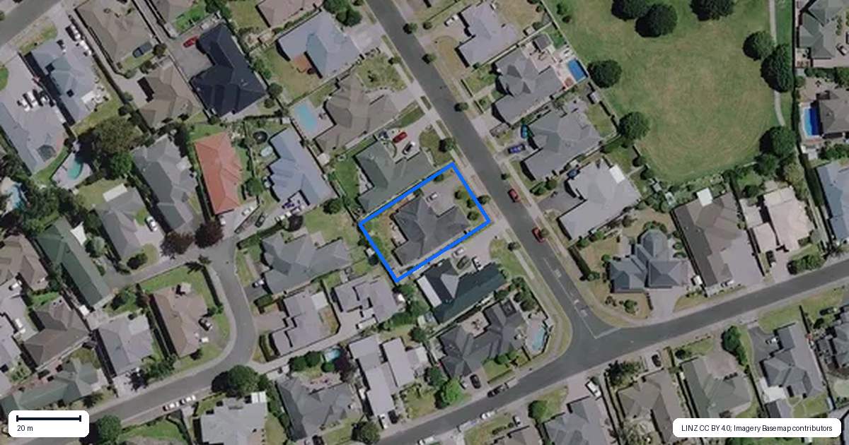 Property context map for 12 Grace Avenue, Rototuna North, Hamilton